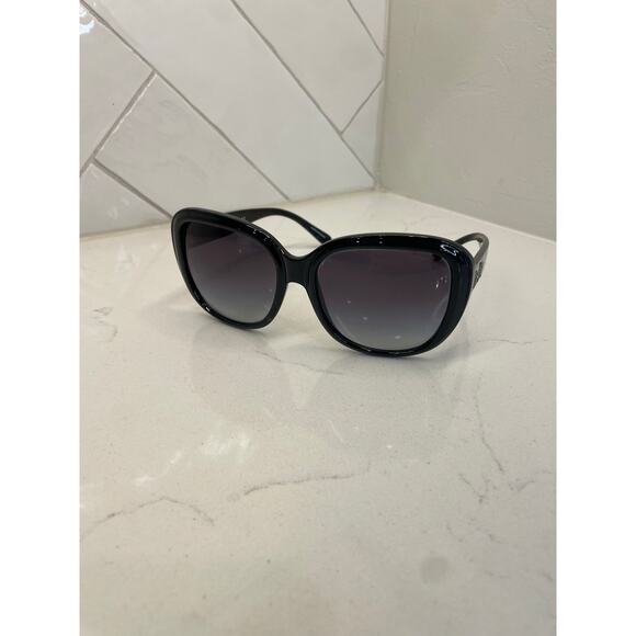 Coach HC8207 Women’s Square Sunglasses With Case Cloth Slight Lens Edge Scratch - Picture 3 of 12